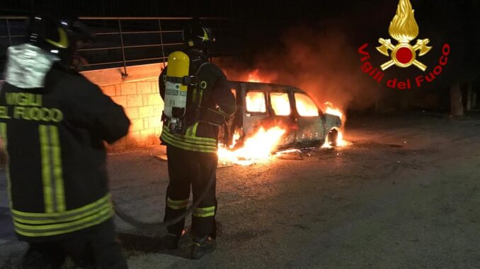 80001BD9-574E-4C90-9D05-EA288067B272