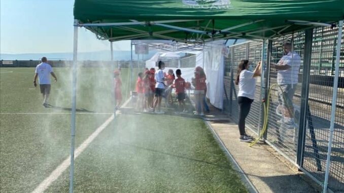 F1E22012-3165-4D44-BADE-6021A019CE8B