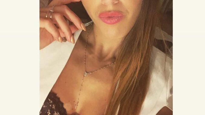 5D8F5B9E-6851-4DC5-AD14-BAB2BB8BF879