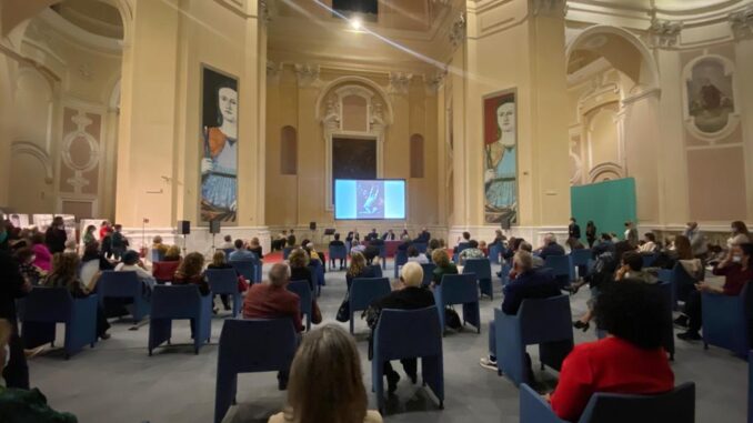 7AC536B9-F717-452B-9F03-88A42FB1495C