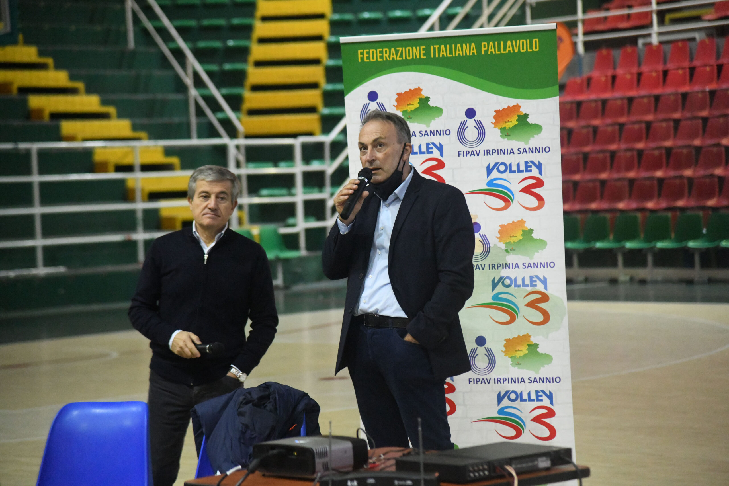 Grande partecipazione da parte delle Società del Comitato territoriale Irpinia   Sannio allincontro che si è tenuto domenica mattina al Palazzetto dello Sport Giacomo Del Mauro. Ricordato lavellano Luigi Biancardi