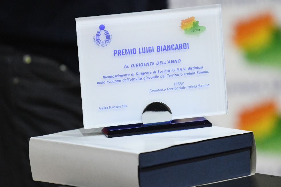 Grande partecipazione da parte delle Società del Comitato territoriale Irpinia   Sannio allincontro che si è tenuto domenica mattina al Palazzetto dello Sport Giacomo Del Mauro. Ricordato lavellano Luigi Biancardi