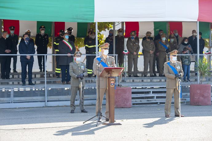 ESERCITO: AVVICENDAMENTO AL COMANDO DEL “VULTURE”   Il Tenente Colonnello De Palma cede il comando del “VULTURE” al parigrado Pepe