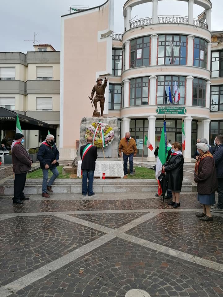 GROTTAMINARDA. 4 novembre 2021: celebrazioni milite ignoto, unità nazionale e forze armate.