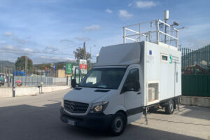 Rafforzato il monitoraggio dellinquinamento atmosferico nell’area dell’Alto Sarno Due laboratori mobili attivati a Solofra e Montoro: punto stampa venerdì 5 novembre a Solofra