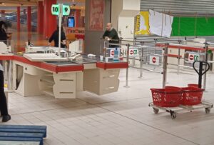 Al Vulcano Buono apre la Coop dopo la chiusura a quasi un anno di Auchan. Ecco la data