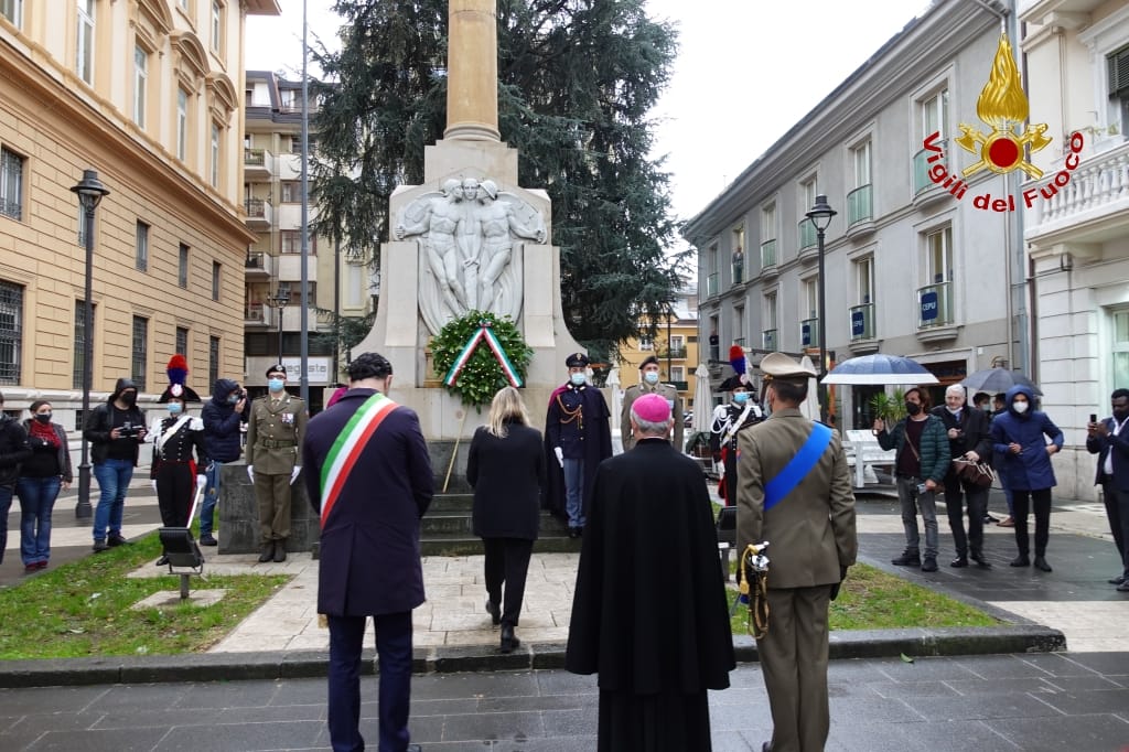 AVELLINO. Celebrazioni 4 Novembre. Foto