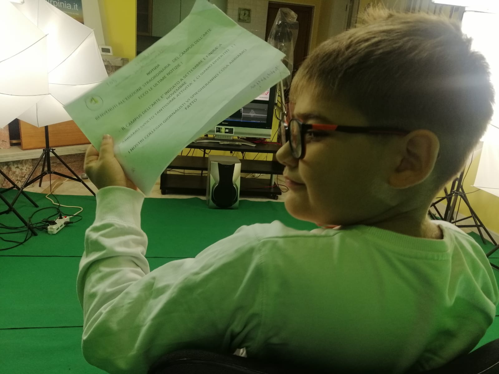 AVELLA. Il Telegiornale dei ragazzi del Campus dellArte di Avella. Video e Foto