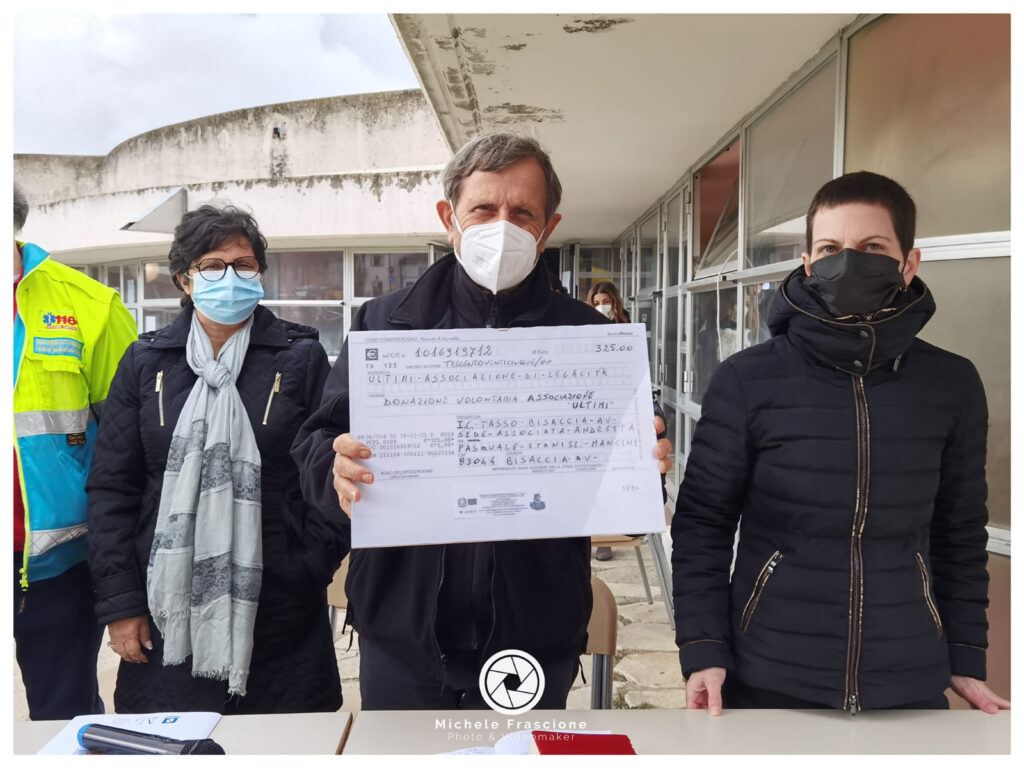 BISACCIA (AV). Si è svolta la festa della giornata mondiale dellalbero. Tanti gli ospiti tra cui don Aniello Manganiello. Foto BISACCIA (AV). Si è svolta la festa della giornata mondiale dellalbero. Tanti gli ospiti tra cui don Aniello Manganiello. Foto