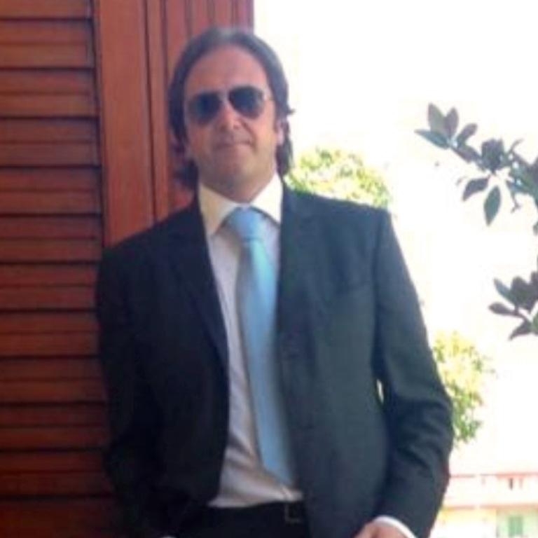 Sirignano, il Presidente del Consiglio comunale De Carlo rinnova il sostegno al consigliere Graziano Sirignano, il Presidente del Consiglio comunale De Carlo rinnova il sostegno al consigliere Graziano