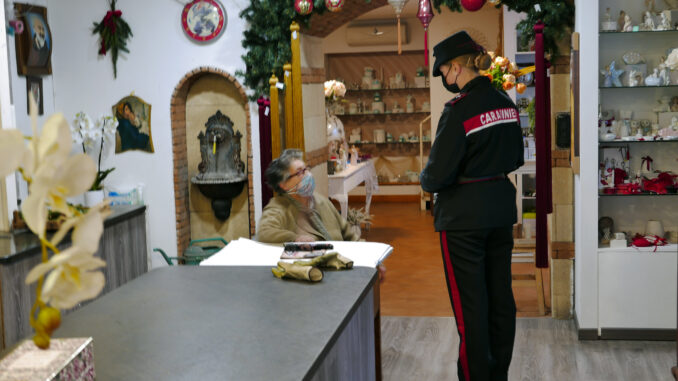 E857835E-B2FA-4B37-A1FB-7AA41E74C3AE