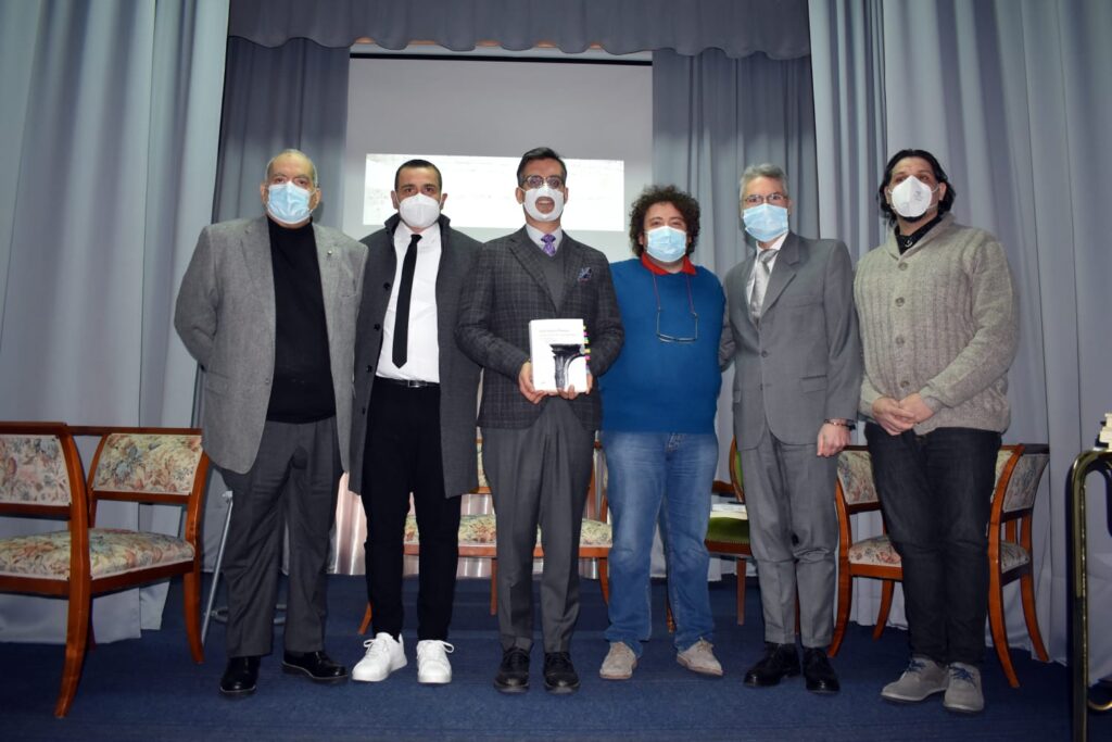 SARNO. Presentato il secondo volume di “Studi Storici Sarnesi”, “L’affermazione dei civili: il caso degli Hodierna”. Cacciatore: “Si tratta di un’opera pregevole”