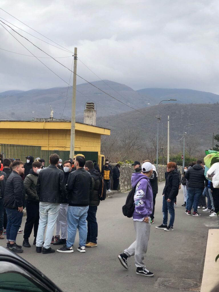 MARZANO DI NOLA. Gli alunni dell’Alberghiero scioperano per la chiusura dei laboratori