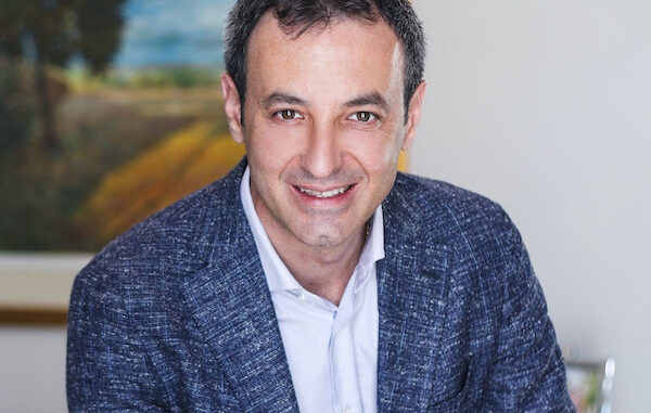 - Dott. Arcangelo Russo - Sindaco di Mariglianella NA