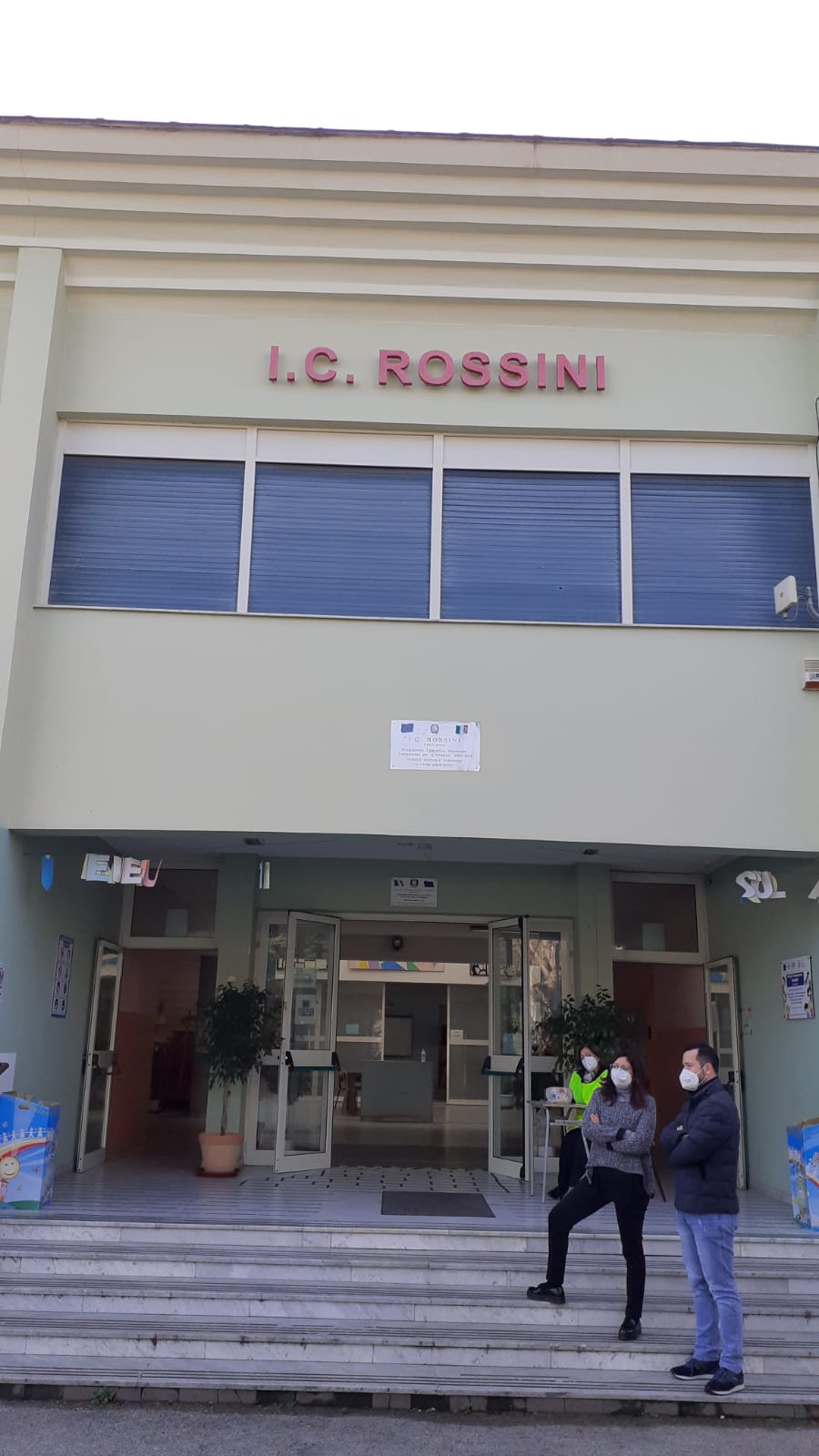 VISCIANO. Continuano le vaccinazioni per la fascia 5 11 anni. VISCIANO. Continuano le vaccinazioni per la fascia 5 11 anni.