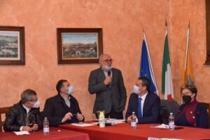 IRPINIA. ASSOCIAZIONE “Popolo e Territorio”:  Emergenza Sanità irpina: il disastro annunciato, sì, ma quali soluzioni?