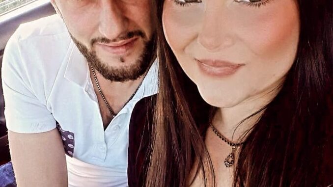 21ffed20-c82e-4698-a13f-07836174b2de