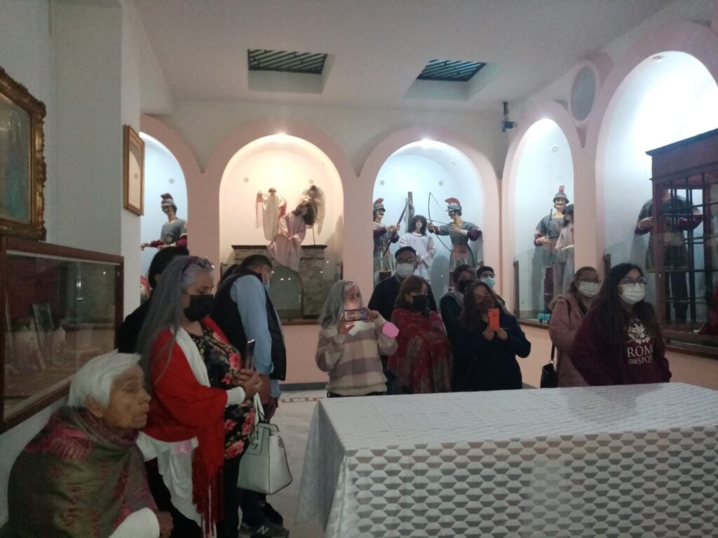 Mugnano   Fedeli dal Messico al Santuario