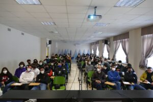 NOLA. Masullo Theti   Formazione ed orientamento: robotica e chirurgia.  Le quinte classi dei Settori tecnologici  incontrano Francesco Molinaro