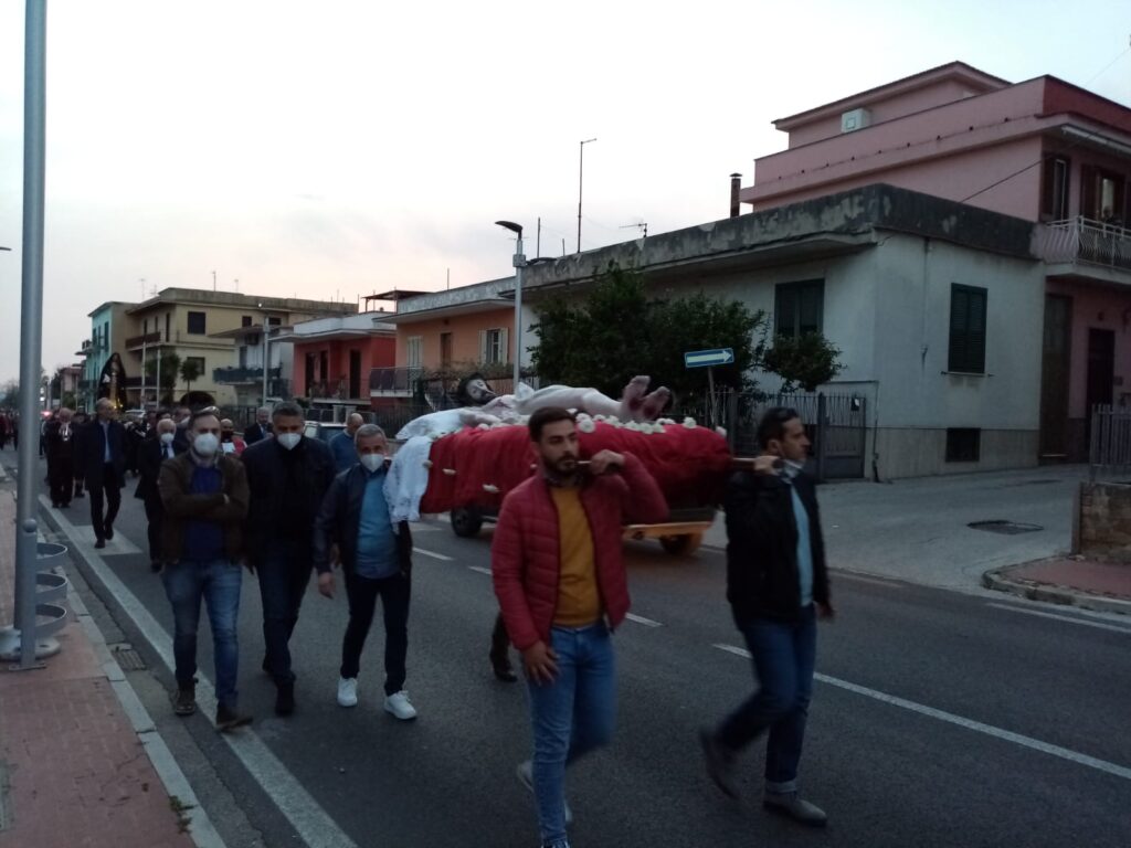 Sperone   Processione del Gesù Morto e dellAddolorata