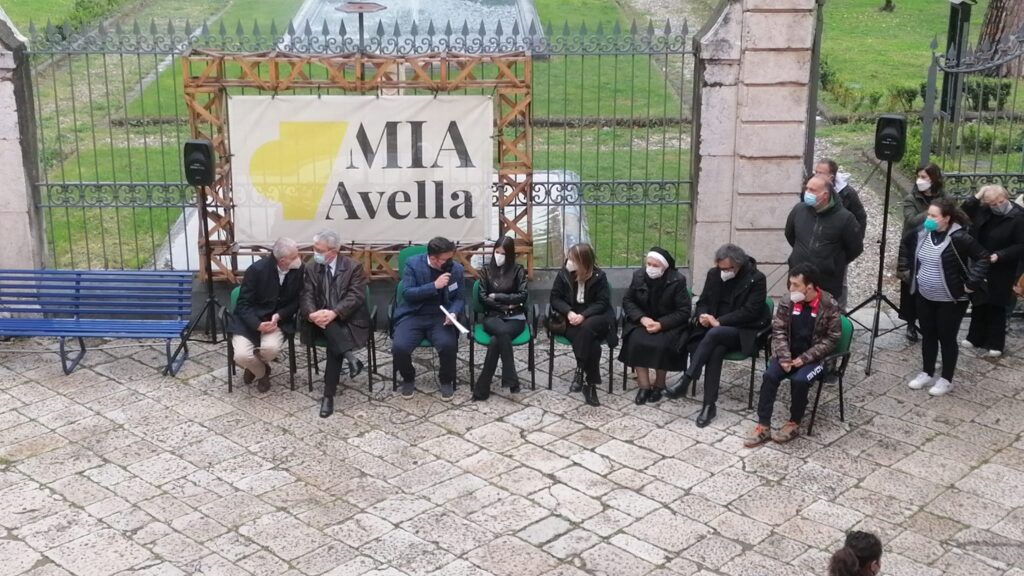 AVELLA. Questa mattina si è svolta la giornata della consapevolezza sullAutismo