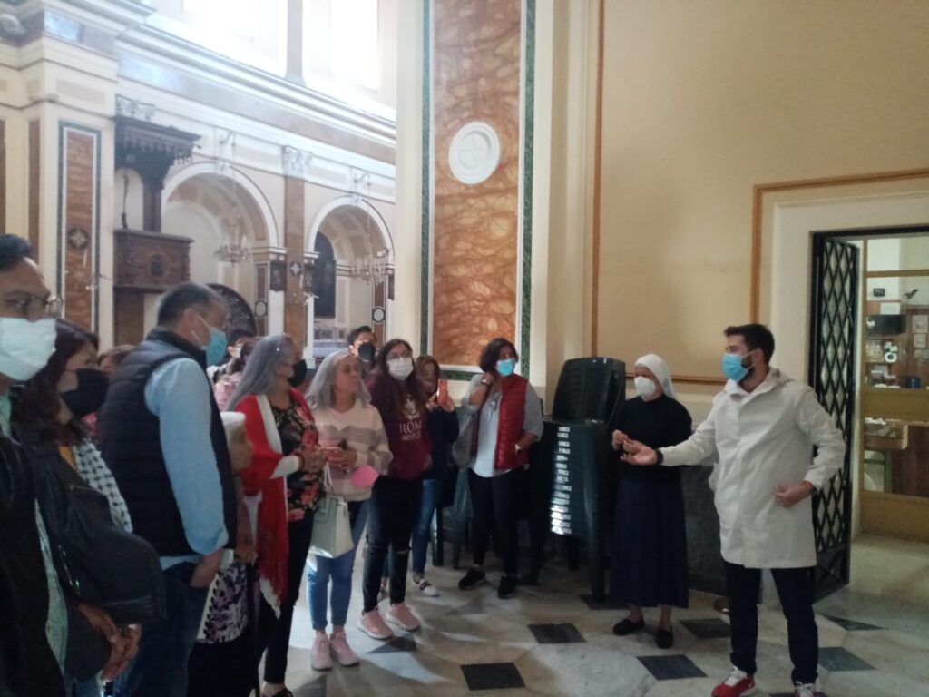 Mugnano   Fedeli dal Messico al Santuario