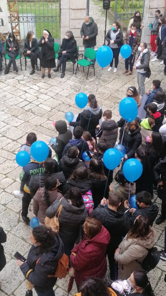 AVELLA. Questa mattina si è svolta la giornata della consapevolezza sullAutismo