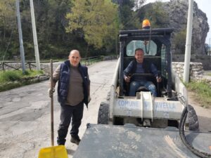 AVELLA. Clean Clanio, operazione Clanio pulito. I giovani e non solo ripuliscono il torrente. Video e Foto
