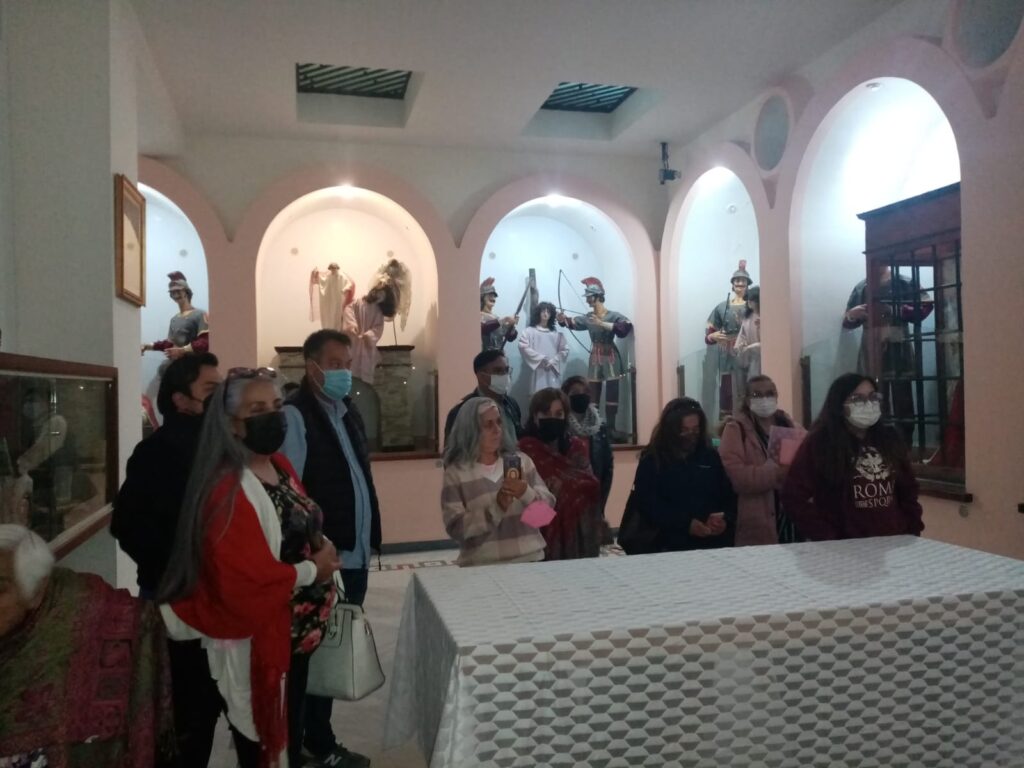 Mugnano   Fedeli dal Messico al Santuario