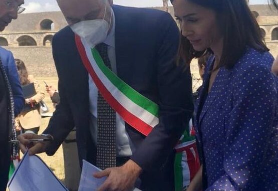 6dcea048-000a-42df-9a78-35ec1bc42153