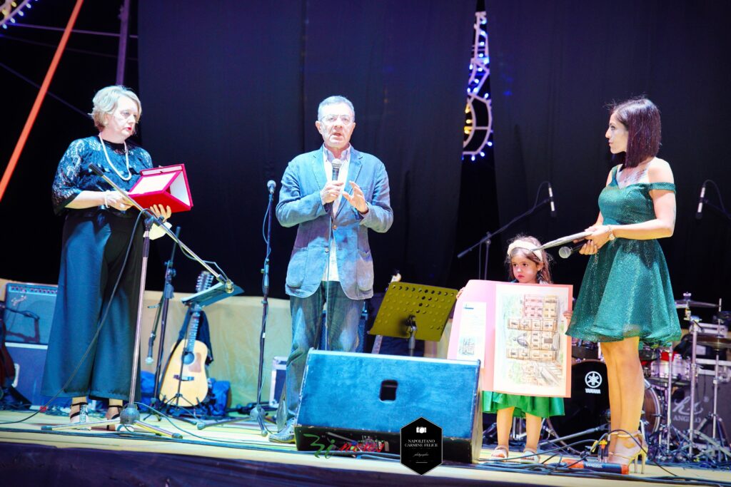 MUGNANO DEL CARDINALE. Premio BASSA IRPINIA 2022. Rivedi la serata e le 678 foto più belle della manifestazione