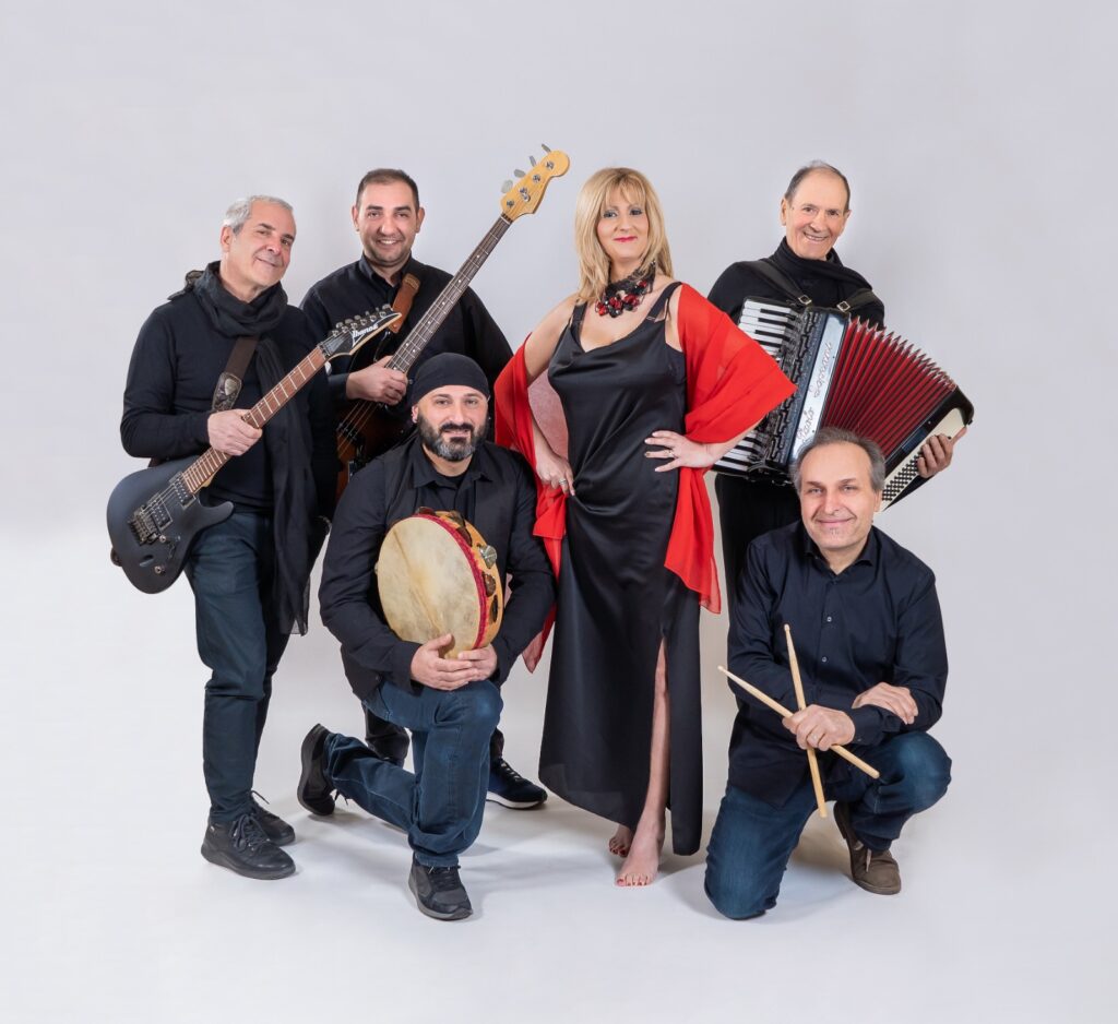 Premio Bassa Irpinia 2022 per la musica al gruppo dei Moreras folk band & balkan taranta