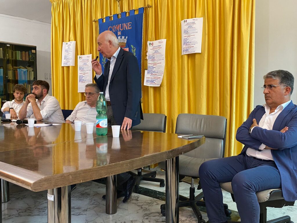 SPERONE. Congresso tematico Democratici per l’Irpinia. Sviluppo in Irpinia ancora una priorità? Tra gli ospiti Maurizio Petracca, Enzo De Luca, Marco Alaia. Foto e Video SPERONE. Congresso tematico Democratici per l’Irpinia. Sviluppo in Irpinia ancora una priorità? Tra gli ospiti Maurizio Petracca, Enzo De Luca, Marco Alaia. Foto e Video