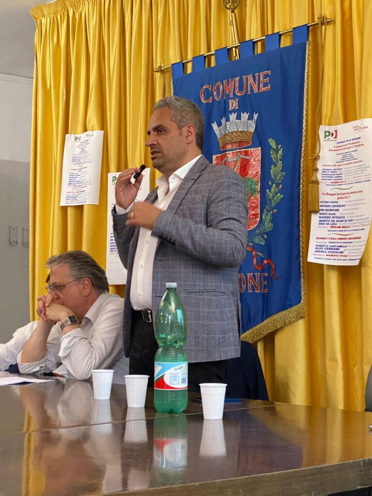 SPERONE. Congresso tematico Democratici per l’Irpinia. Sviluppo in Irpinia ancora una priorità? Tra gli ospiti Maurizio Petracca, Enzo De Luca, Marco Alaia. Foto e Video SPERONE. Congresso tematico Democratici per l’Irpinia. Sviluppo in Irpinia ancora una priorità? Tra gli ospiti Maurizio Petracca, Enzo De Luca, Marco Alaia. Foto e Video