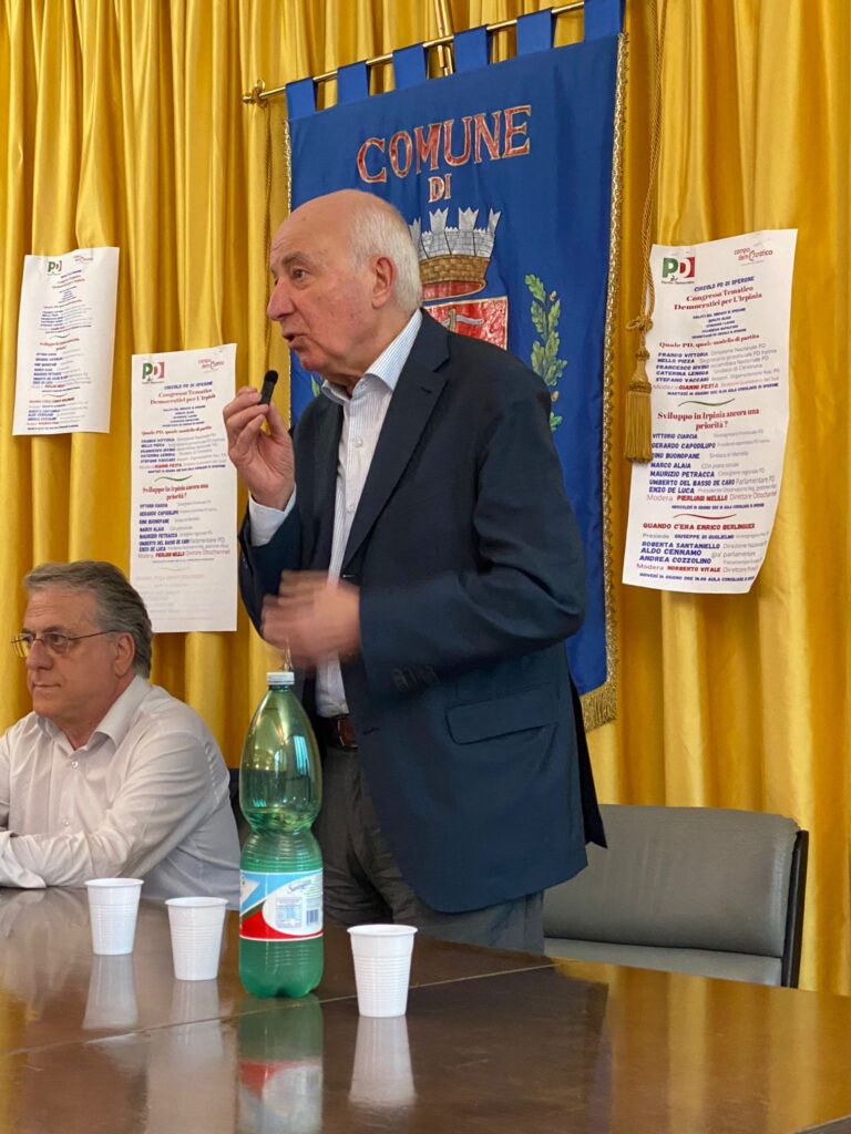 SPERONE. Congresso tematico Democratici per l’Irpinia. Sviluppo in Irpinia ancora una priorità? Tra gli ospiti Maurizio Petracca, Enzo De Luca, Marco Alaia. Foto e Video SPERONE. Congresso tematico Democratici per l’Irpinia. Sviluppo in Irpinia ancora una priorità? Tra gli ospiti Maurizio Petracca, Enzo De Luca, Marco Alaia. Foto e Video