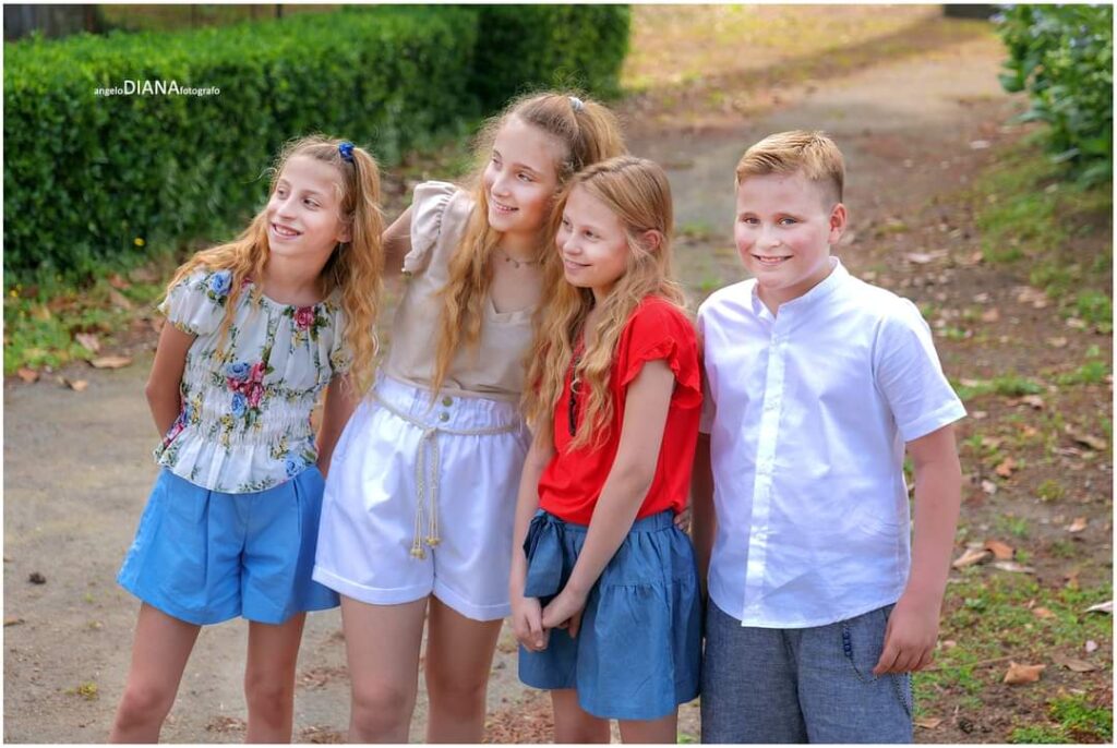 100 DI  QUESTI GIORNI. Forino (Av): Auguri a Monica, Nicole, Sofia e Raffaele per la loro Prima Comunione