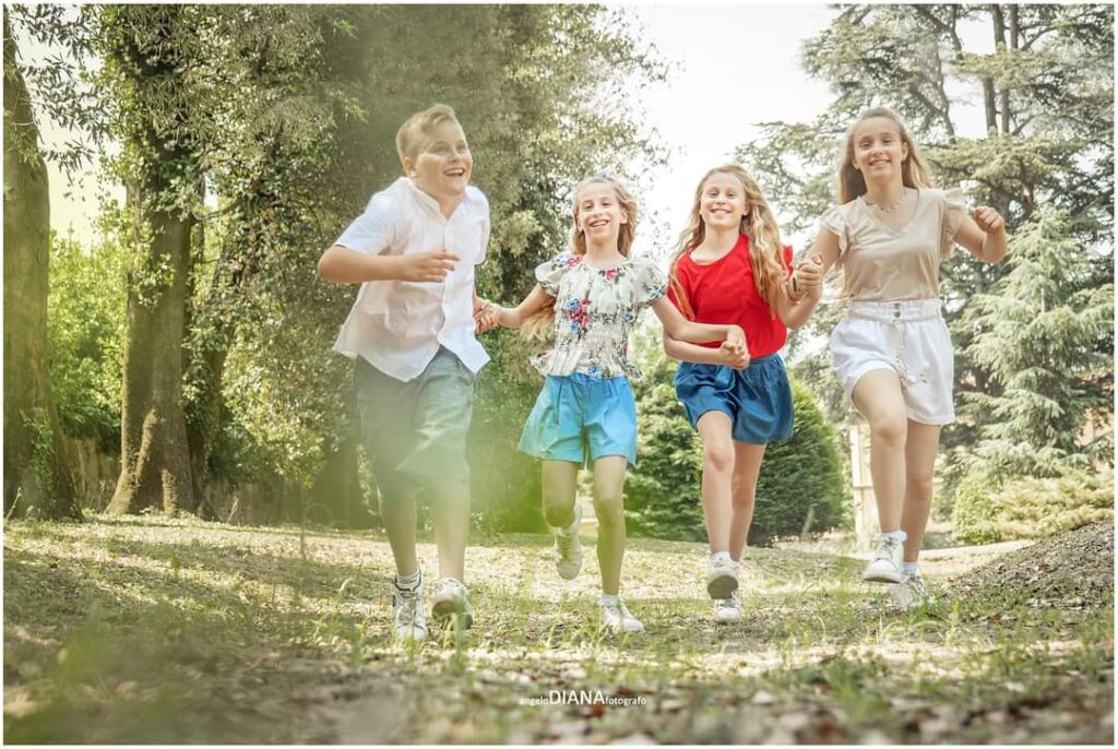 100 DI  QUESTI GIORNI. Forino (Av): Auguri a Monica, Nicole, Sofia e Raffaele per la loro Prima Comunione