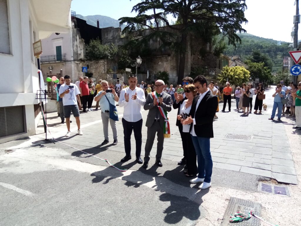 QUADRELLE (AV). Inaugurata Via Antonino Picariello, in memoria del medico quadrellese scomparso. Video e Foto
