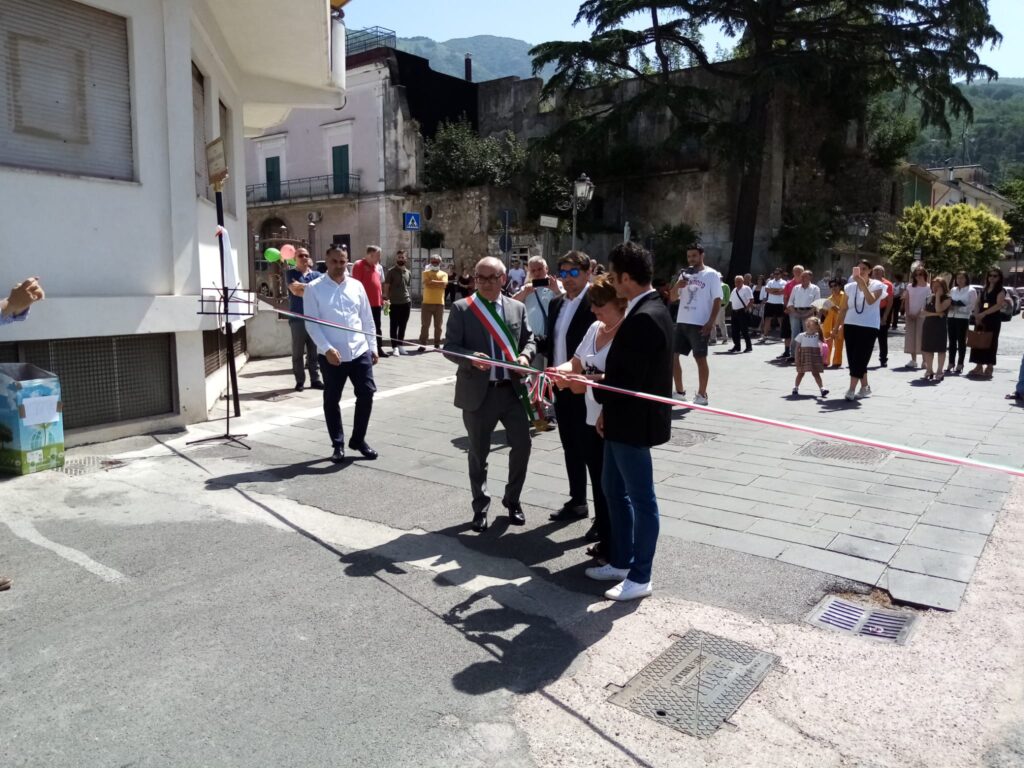 QUADRELLE (AV). Inaugurata Via Antonino Picariello, in memoria del medico quadrellese scomparso. Video e Foto
