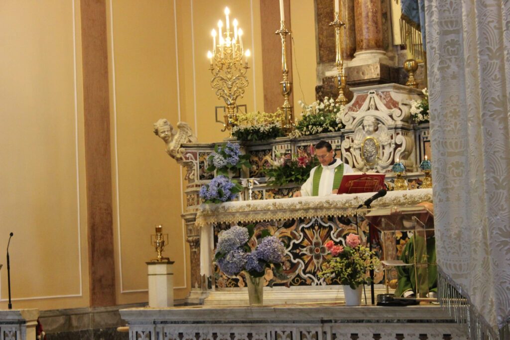 Mugnano Ritiro spirituale per lAzione Cattolica nel Santuario Mugnano Ritiro spirituale per lAzione Cattolica nel Santuario