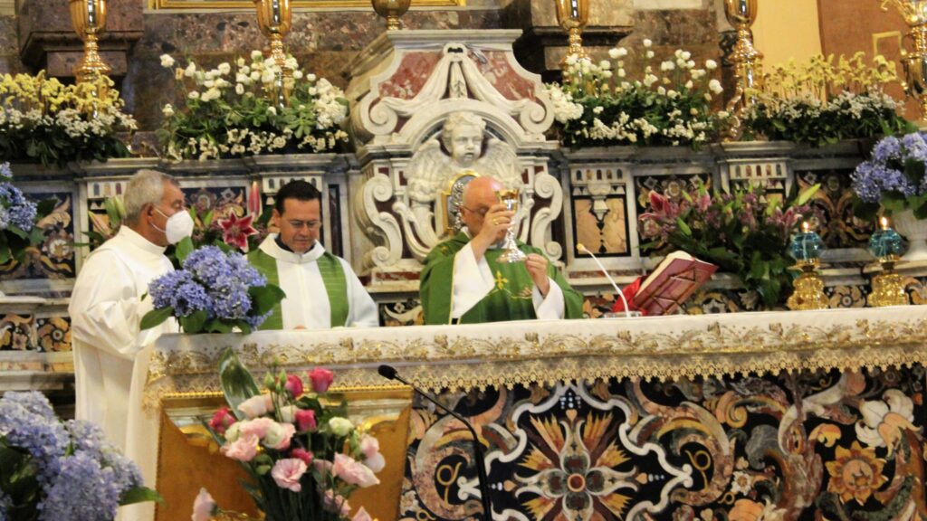 Mugnano Ritiro spirituale per lAzione Cattolica nel Santuario Mugnano Ritiro spirituale per lAzione Cattolica nel Santuario