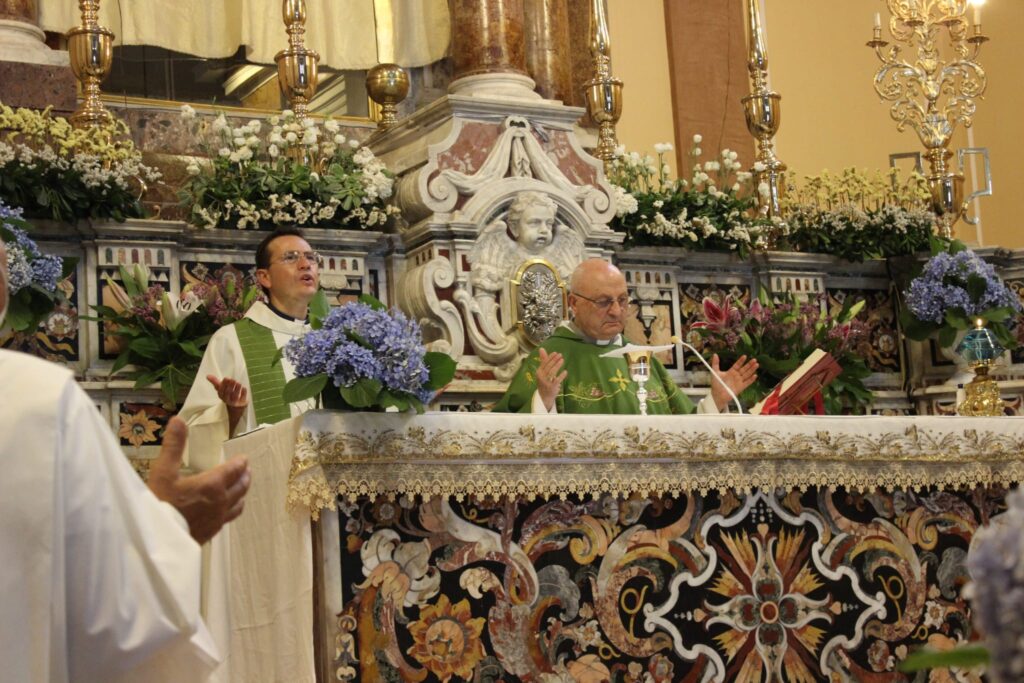 Mugnano Ritiro spirituale per lAzione Cattolica nel Santuario Mugnano Ritiro spirituale per lAzione Cattolica nel Santuario