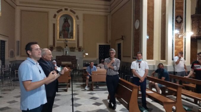 7FAC7774-BB9C-4F39-A95E-2CF4BBB3FD15