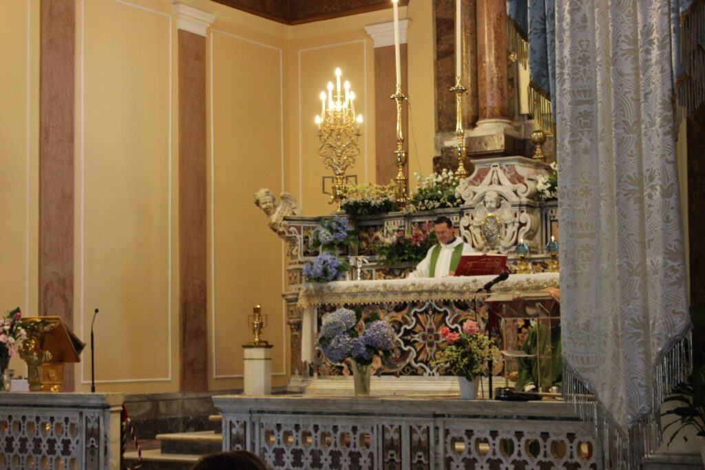 Mugnano Ritiro spirituale per lAzione Cattolica nel Santuario Mugnano Ritiro spirituale per lAzione Cattolica nel Santuario