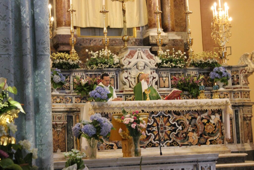 Mugnano Ritiro spirituale per lAzione Cattolica nel Santuario Mugnano Ritiro spirituale per lAzione Cattolica nel Santuario