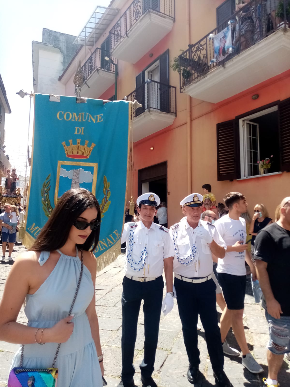 Mugnano del Cardinale (AV) Processione di Maria Santissima delle Grazie tra tradizione e innovazione. Foto e Video Mugnano del Cardinale (AV) Processione di Maria Santissima delle Grazie tra tradizione e innovazione. Foto e Video