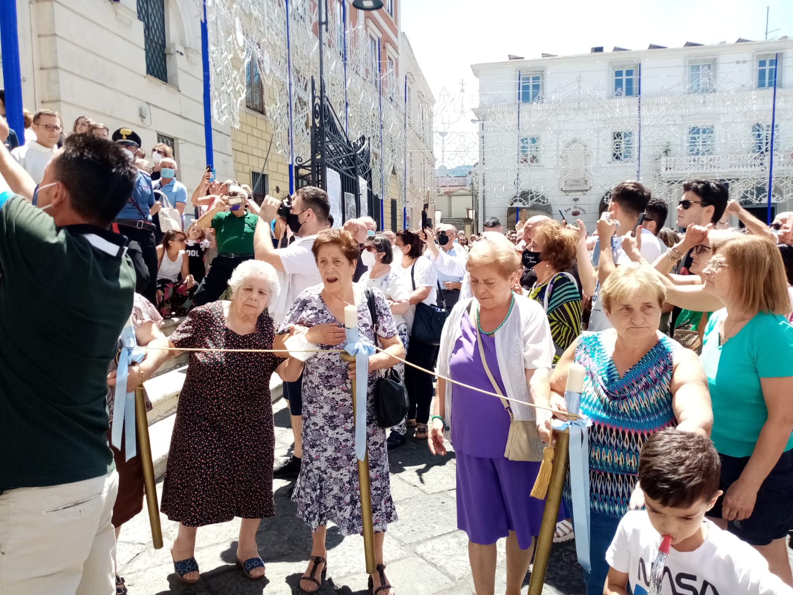 Mugnano del Cardinale (AV) Processione di Maria Santissima delle Grazie tra tradizione e innovazione. Foto e Video Mugnano del Cardinale (AV) Processione di Maria Santissima delle Grazie tra tradizione e innovazione. Foto e Video
