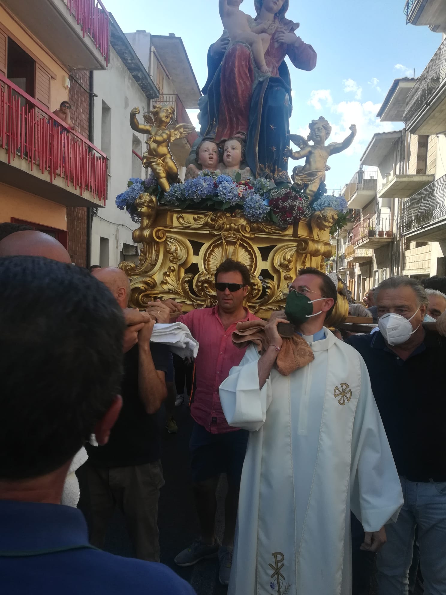 Mugnano del Cardinale (AV) Processione di Maria Santissima delle Grazie tra tradizione e innovazione. Foto e Video Mugnano del Cardinale (AV) Processione di Maria Santissima delle Grazie tra tradizione e innovazione. Foto e Video