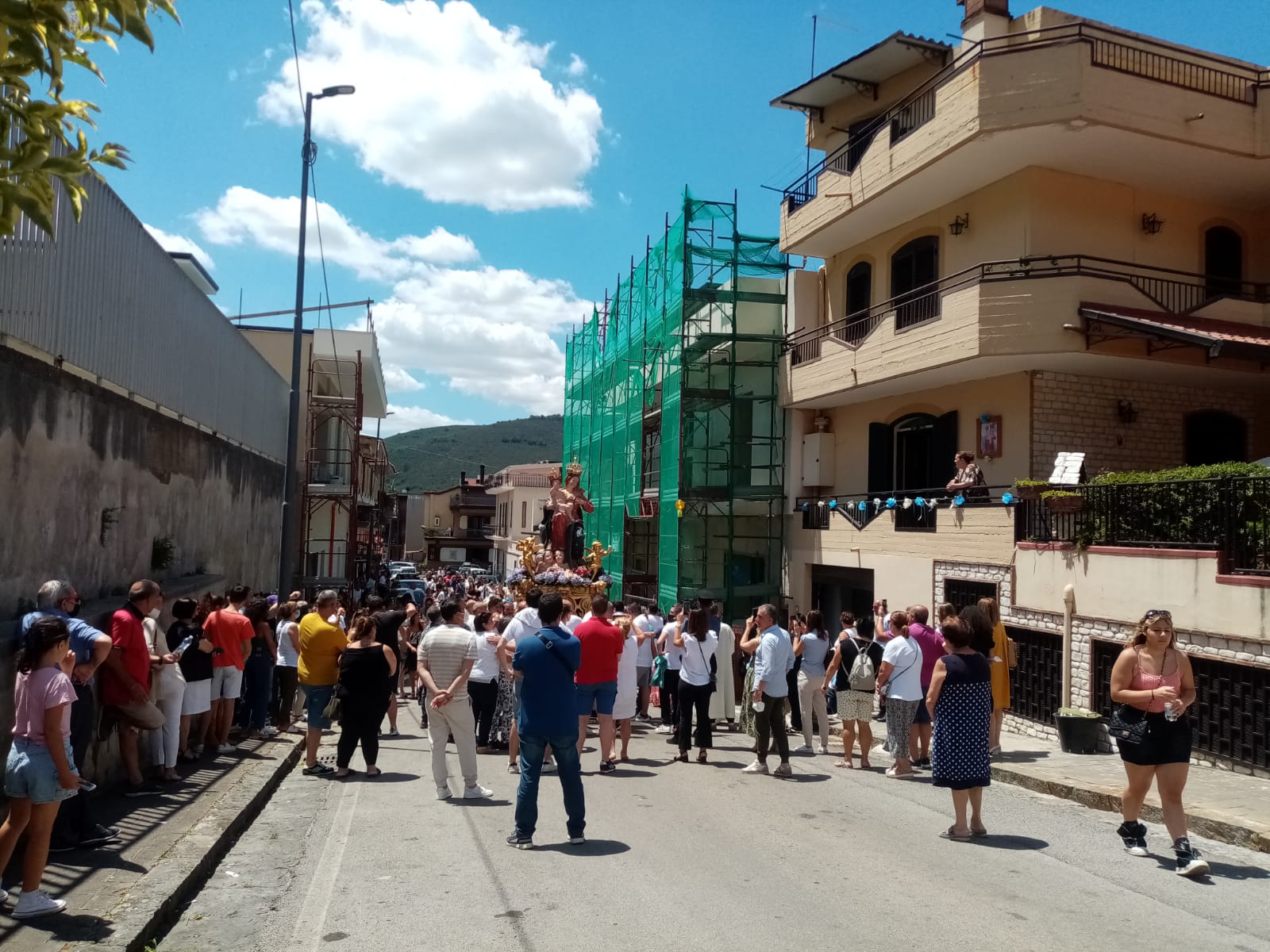 Mugnano del Cardinale (AV) Processione di Maria Santissima delle Grazie tra tradizione e innovazione. Foto e Video Mugnano del Cardinale (AV) Processione di Maria Santissima delle Grazie tra tradizione e innovazione. Foto e Video