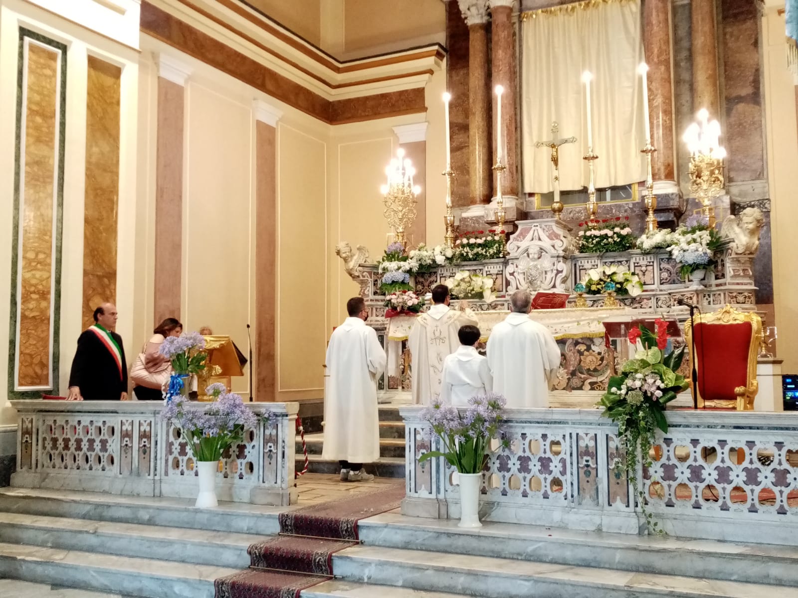 Mugnano del Cardinale (AV) Processione di Maria Santissima delle Grazie tra tradizione e innovazione. Foto e Video Mugnano del Cardinale (AV) Processione di Maria Santissima delle Grazie tra tradizione e innovazione. Foto e Video